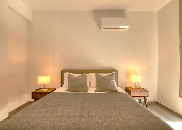 Phaedrus Living Coral Bliss * Larnaca